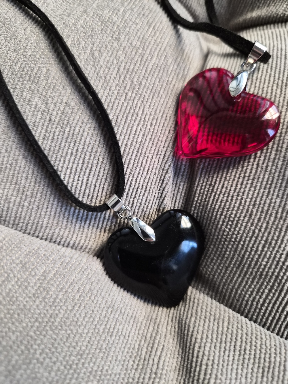 5/$5 3pc Heart Pendant Necklace Set • Silver, Red, Black Cord - Picture 6 of 6